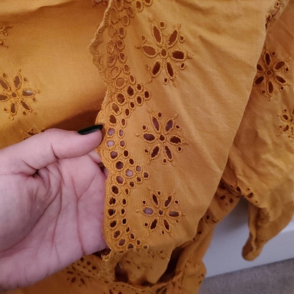 Madewell scalloped eyelet wrap yellow blouse xxs - Picture 6 of 7